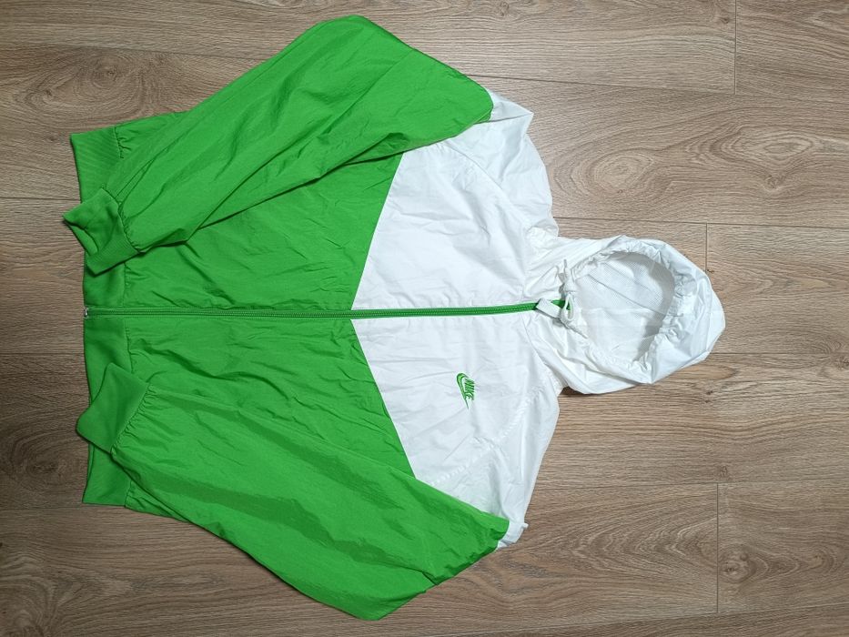 Вітровка  чоловіча Nike