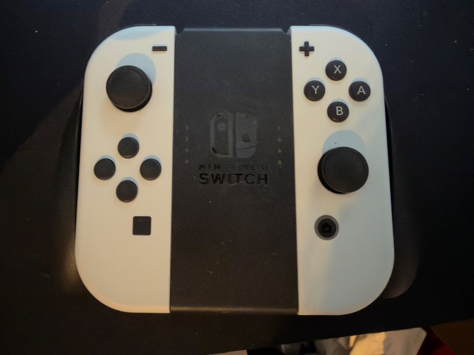 Nintendo Switch OLED Como Nova