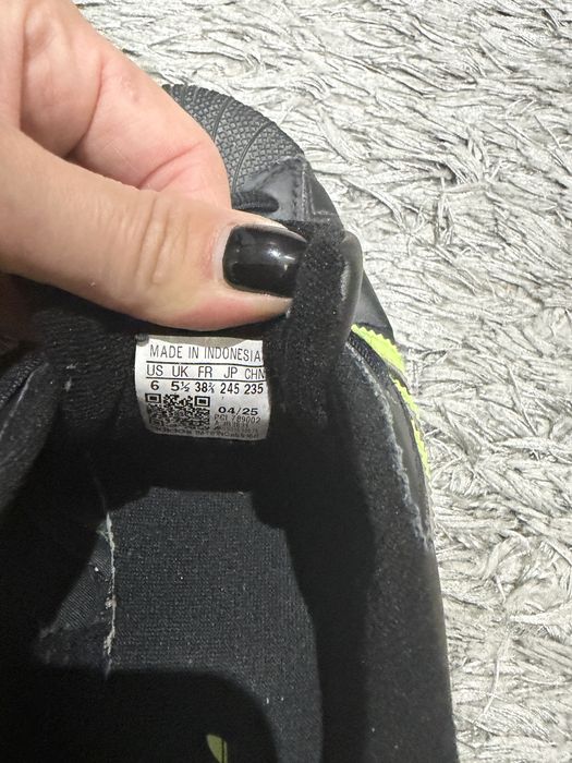 Adidas supersatr 38.5
