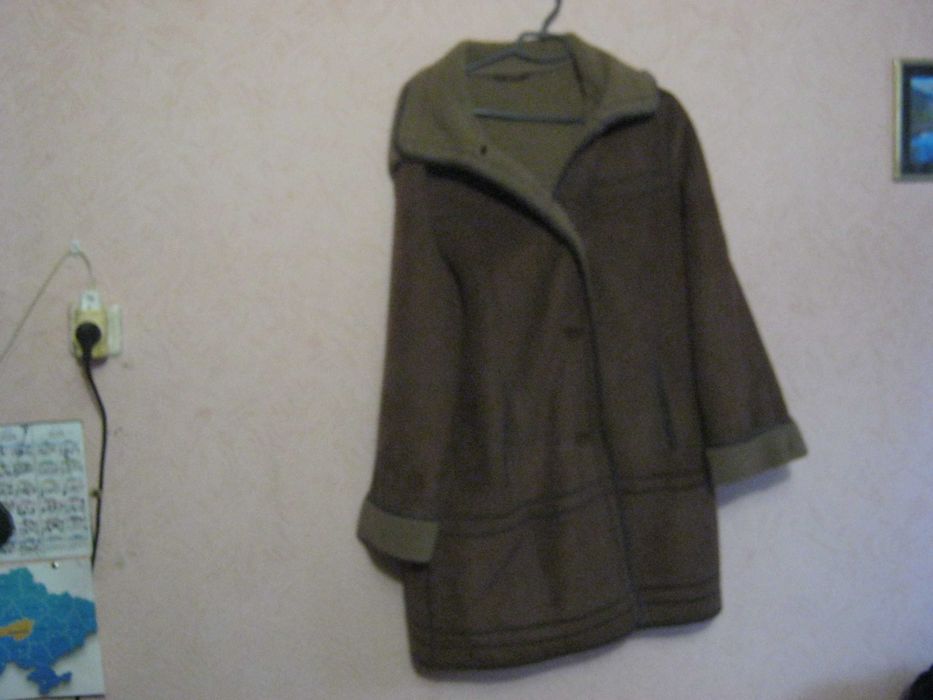 Дубленка демисезонная 52– 54 размер.