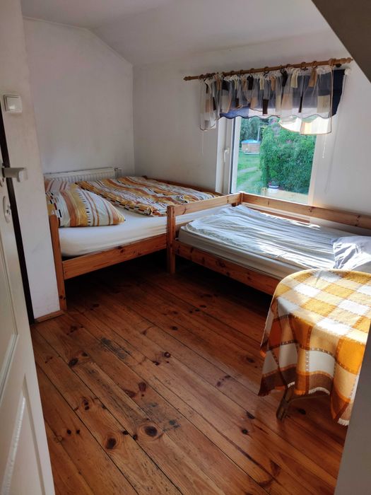 Domek, mazury, pokoje, balia sauna, imprezy integracyjne, urodziny