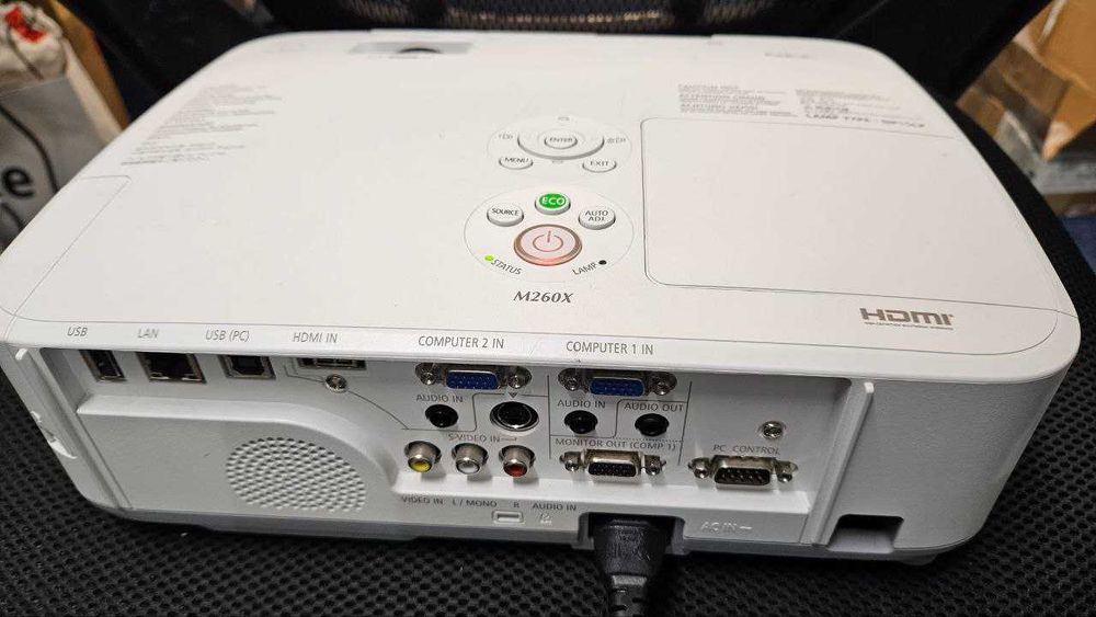 Проектор NEC M260X (896 годин напрацювання)
