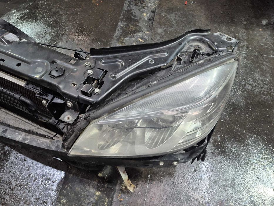 Frente completa mercedes w204 de 2006 a 2012