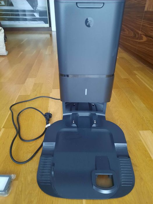 Irobot roomba i5+