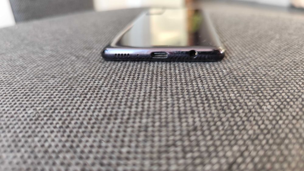 Samsung Galaxy A41 4/64GB SM-A415F/DSN | Dual SIM | Kompaktowy