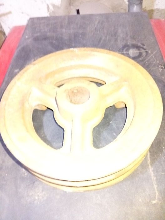 Продам шків 23 см профільС