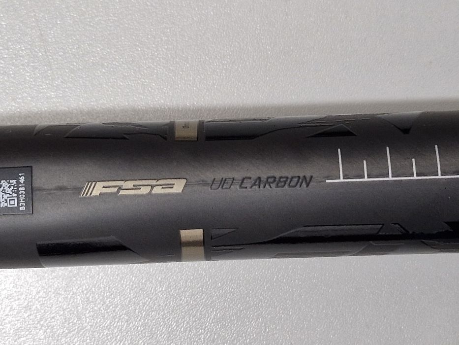 Espigão de selim FSA em carbono 31,6mm novo a estrear