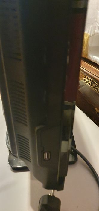Tv Crown LCD em bom estado
