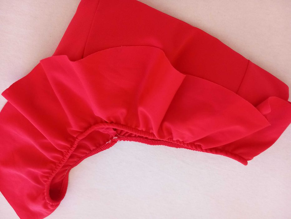 2 blusas + 3 bikinis