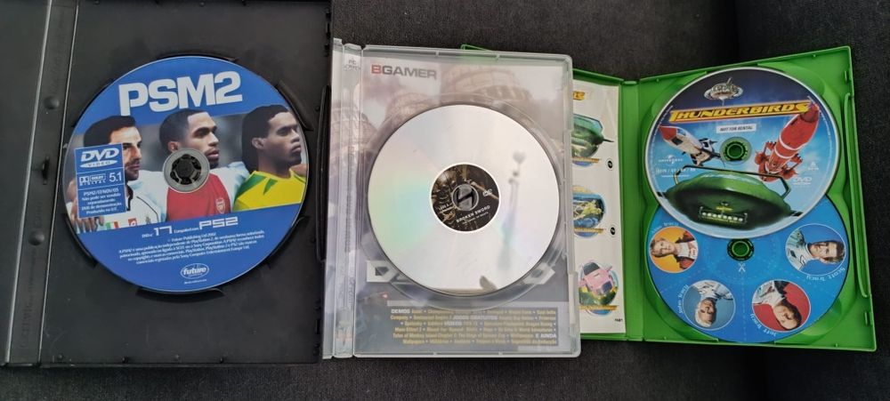 Conjunto de jogos e DVD