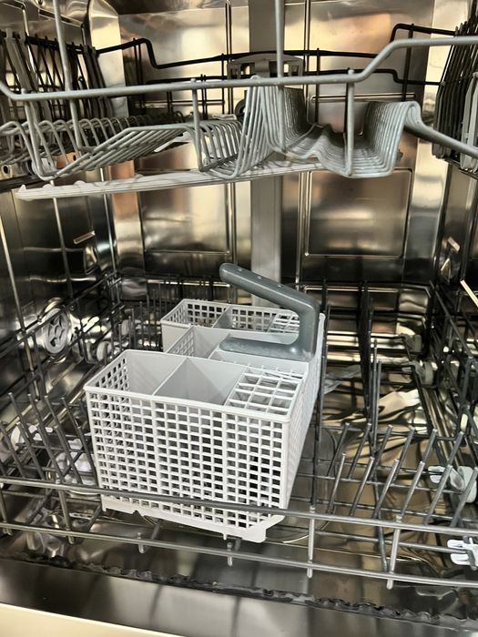 Посудомийна машина Whirlpool LYMPIA W74/2