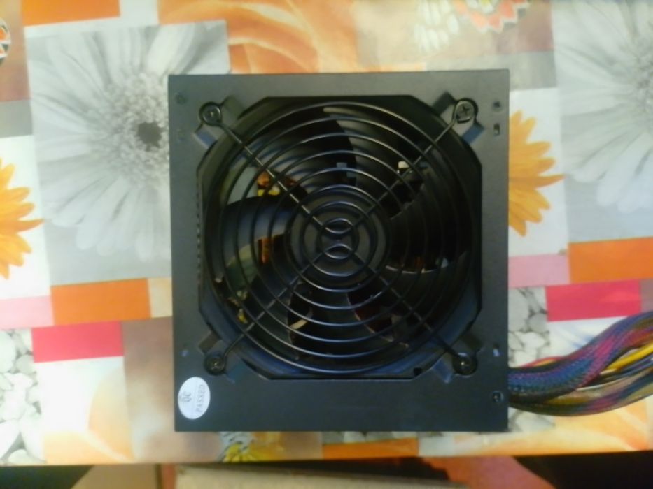 Продам комп'ютерні блоки живлення ігрові