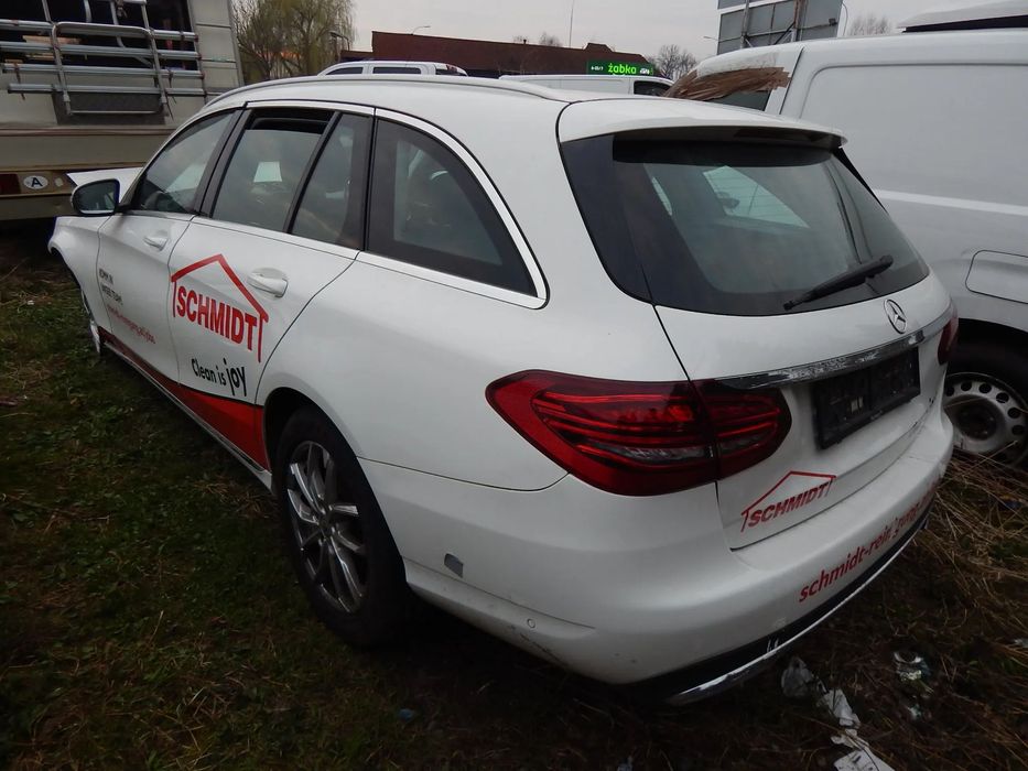Mercedes-Benz Klasa C C Klasa 205 Kombi 180 d 9G-TRONIC Avantgarde