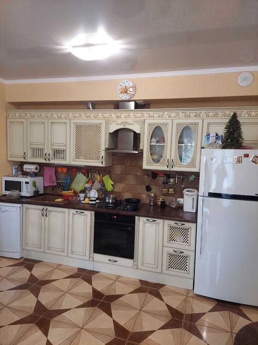 Продам шикарный дом Славянск р-н Мирный