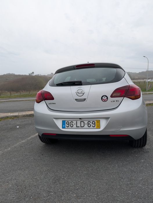 Opel Astra J 1.7 CDTI COSMO