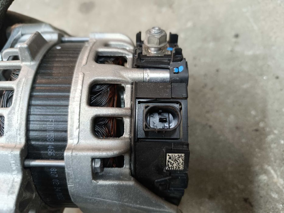 Генератор BMW F30 F34 G01 G02 G05 G11 G20 G30 мотор B46 B48 B58