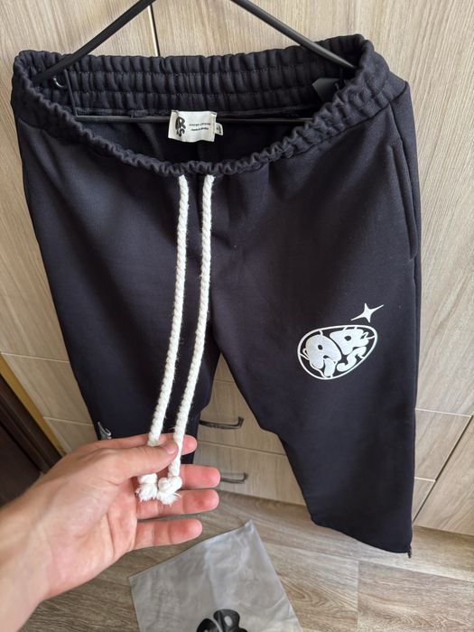Aris world pants 999