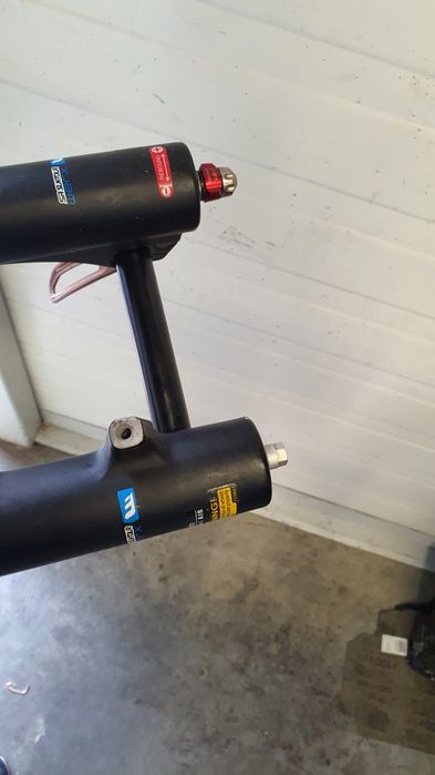 Amortyzator Sr Suntour Rux werx qr20 dh fr 022