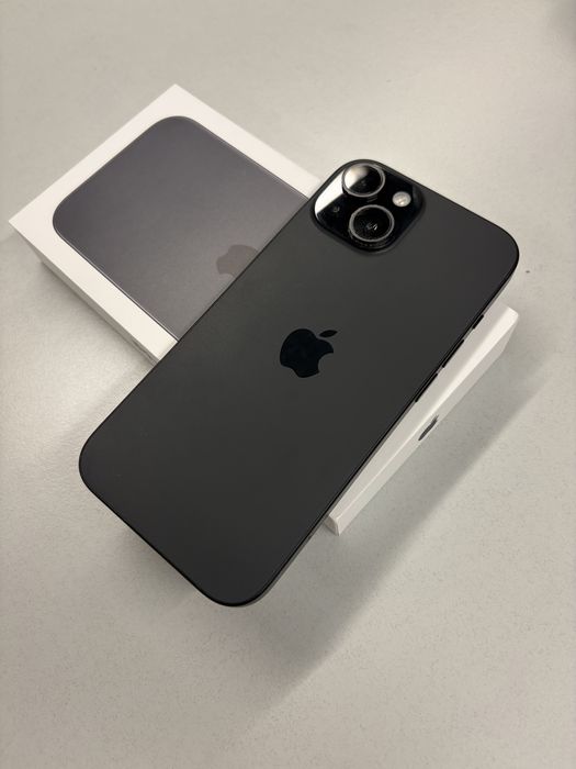 iPhone 15 Preto 256GB