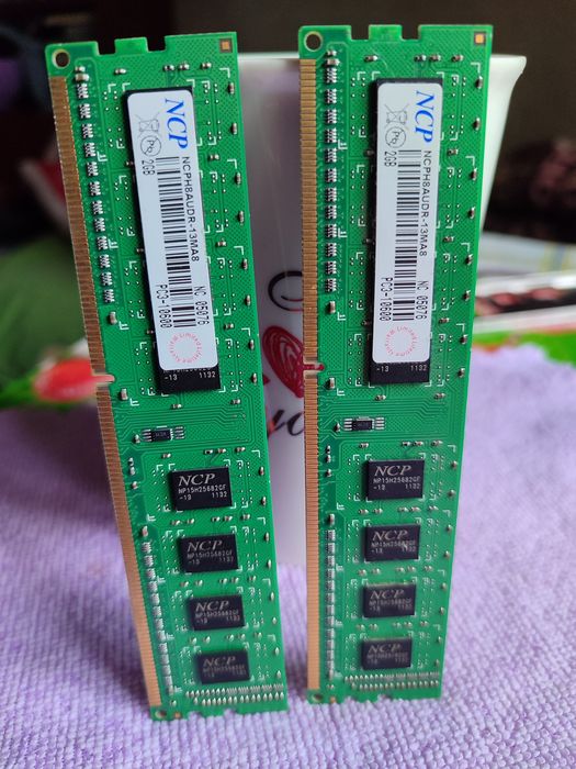 Продам відеокарту материнську плату і пам'ять