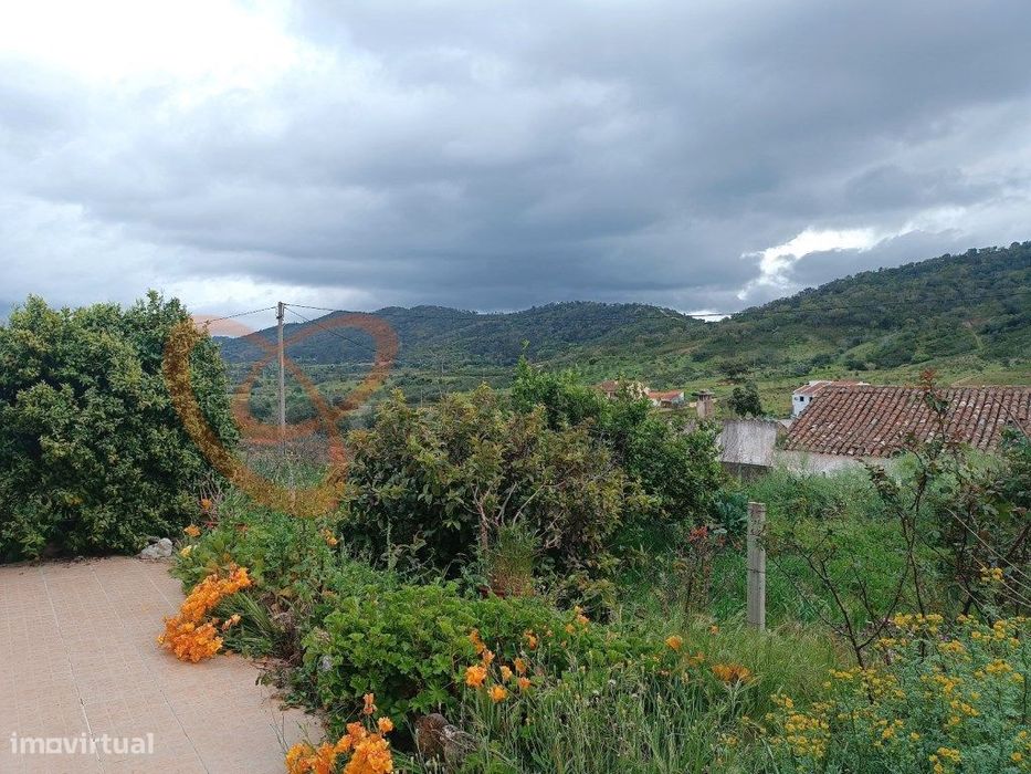 Moradia V3 com barragem para venda em Alte