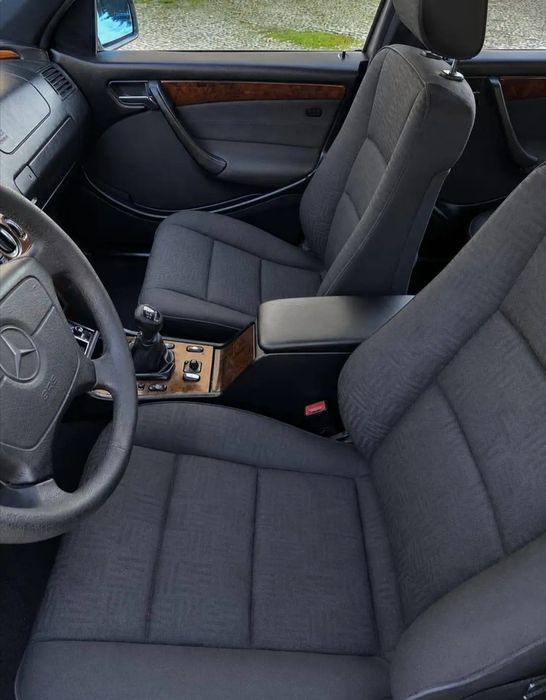 Mercedes C220 Estimado Bom estado