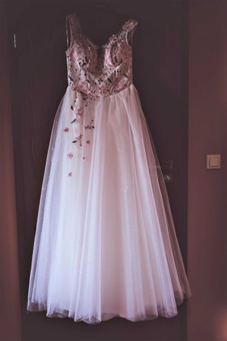 Przepiękna Suknia Ślubna