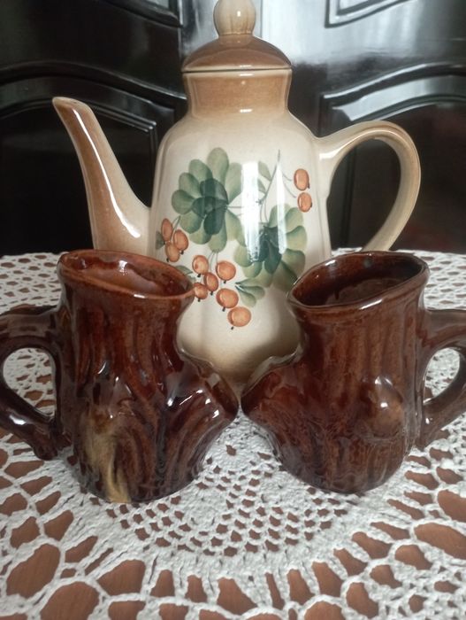 Кераміка Опішня,сервіз ,блюдця,кришки.