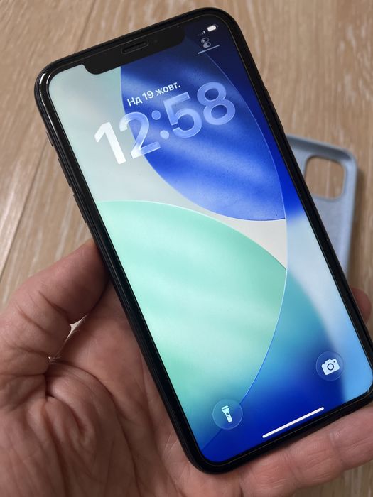 Продаю Iphone 11 64 Gb