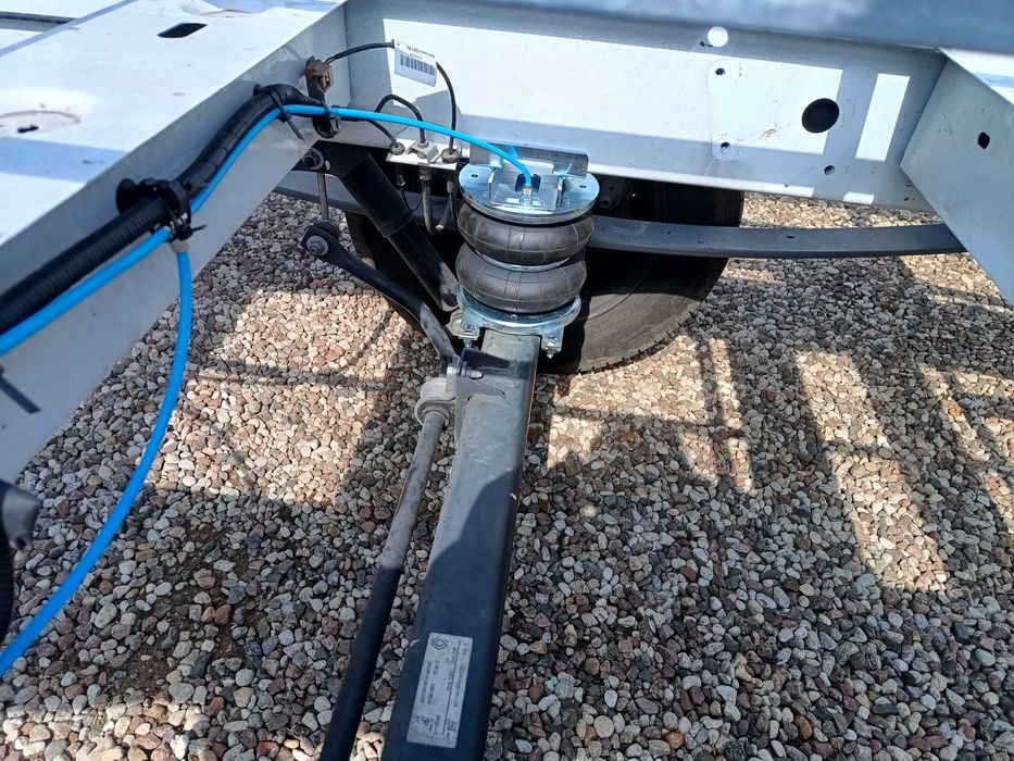 Zabudowa Najazd Laweta - Renault i Inne.