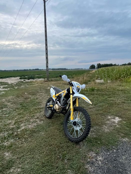 Sprzedam crossa Asix XB 83 250 ccm