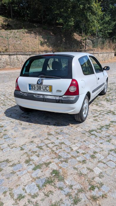 Renault Clio 1.5 dCi Comercial (2002) - Inspeção em dia