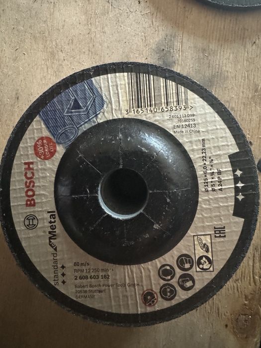 Круг зачистной отрезной лепестковый