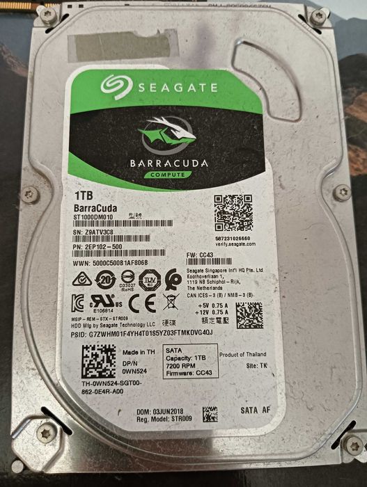 Discos Rígidos SATA (1TB Seagate + 250GB Dell Enterprise)