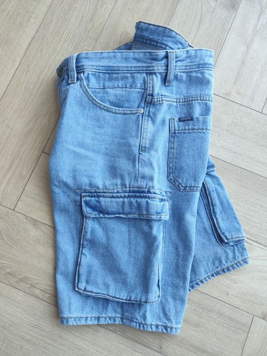 Nowe spodenki męskie cropp rozmiar 30 s/m