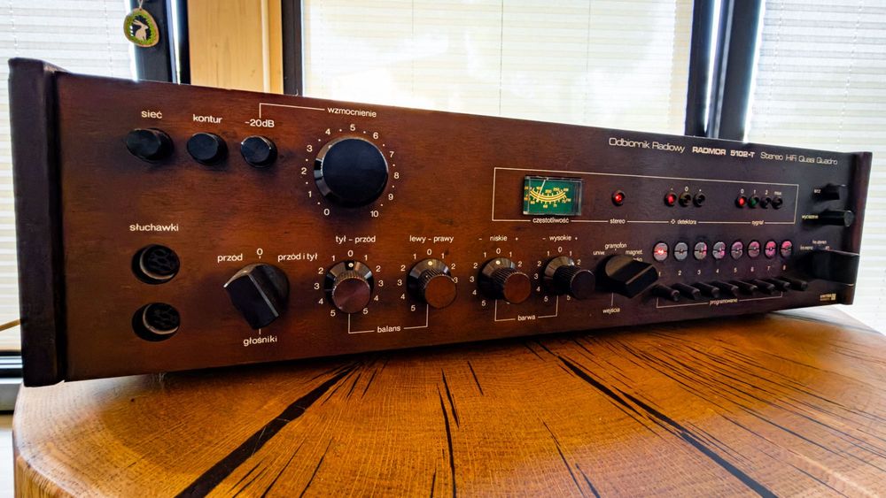 STEREO HiFi   - R A D M O R  5102 T  -  Amplituner
