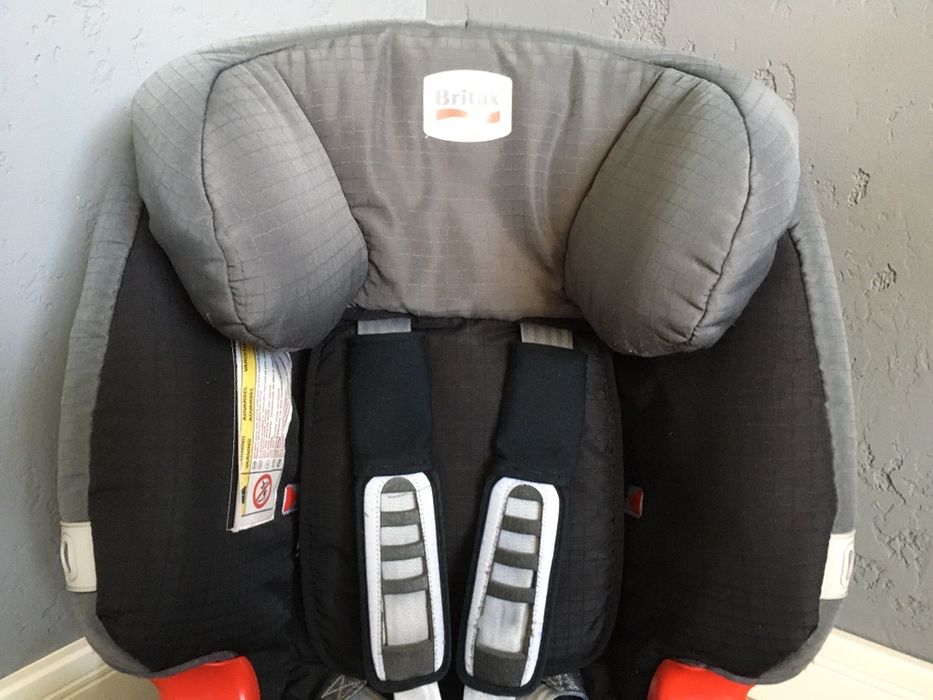 Britax Multi-Tech 9-25kg tyłem RWF
