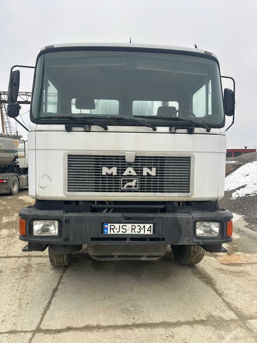 Sprzedam Betonomieszarka Man