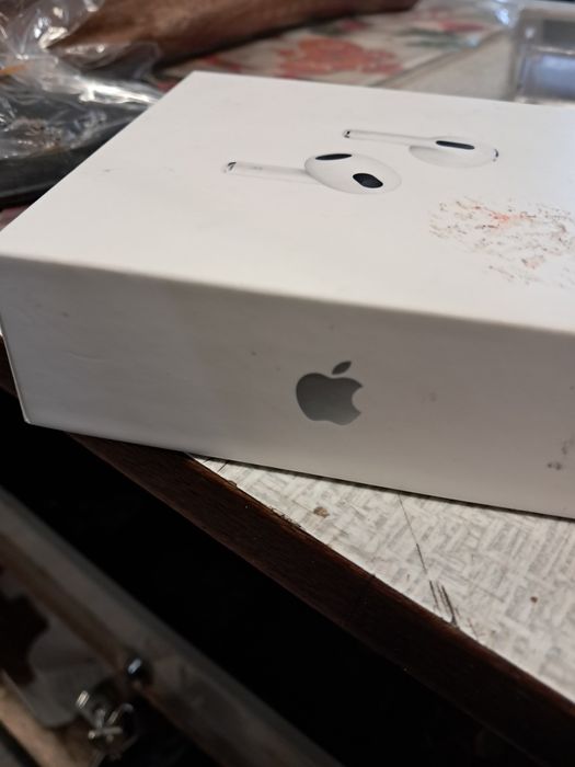 Sprzedam sluchawki Apple