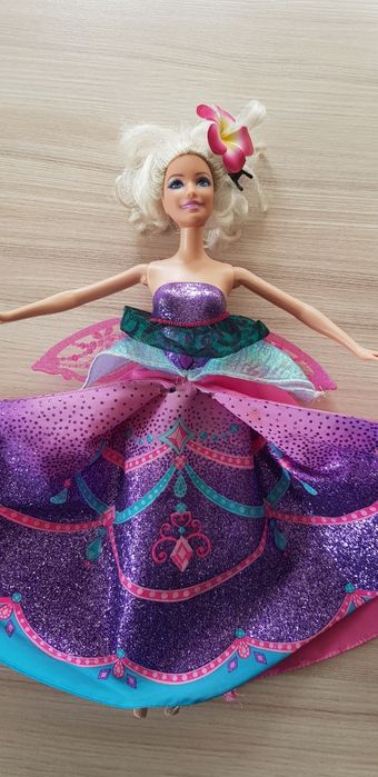Lalka barbie wróżka