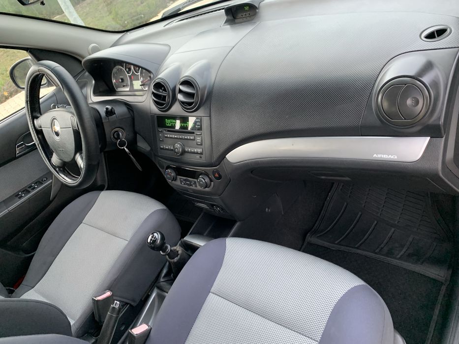 Chevrolet Aveo 174mkms //AC - Impecável