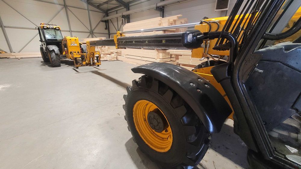 Ładowarka teleskopowa JCB 535 95