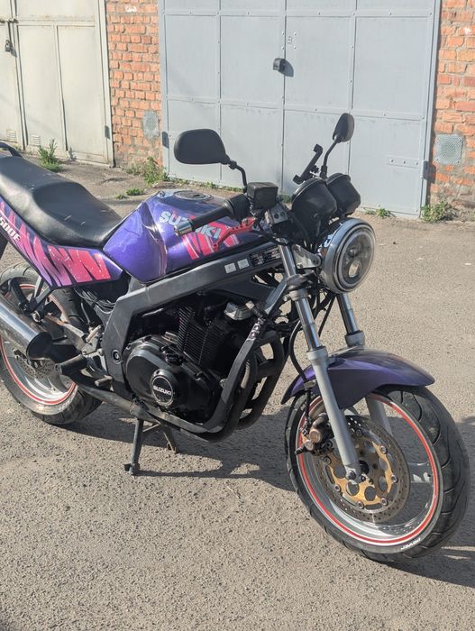 Мотоцикл Suzuki gs500e