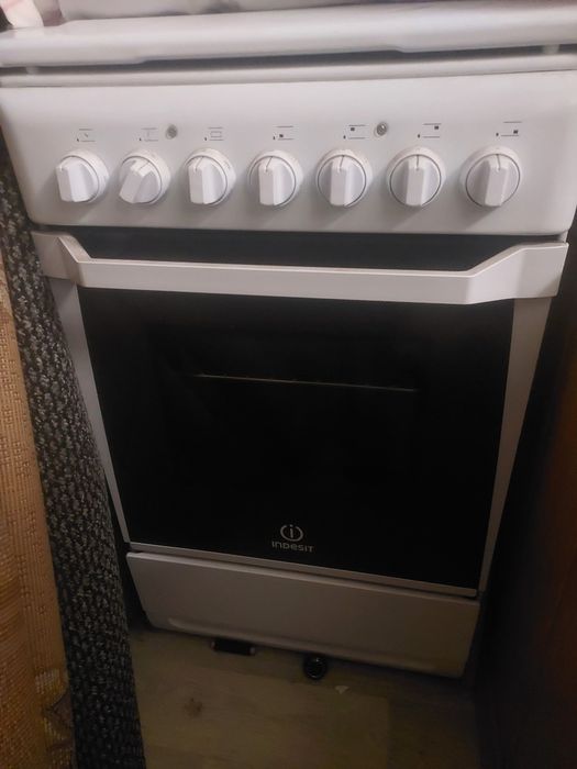 Електрична плита Indesit .Електроплита,Плита електрична.Відмінний стан