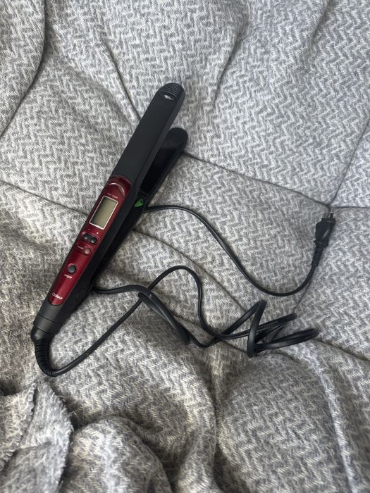 Випрямляч для волосся Braun Satin Hair 7 ES3 ST750