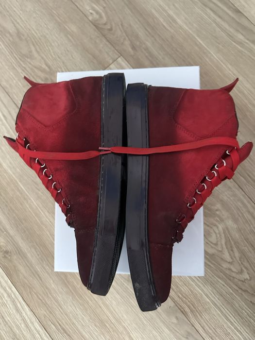 Balenciaga arena
