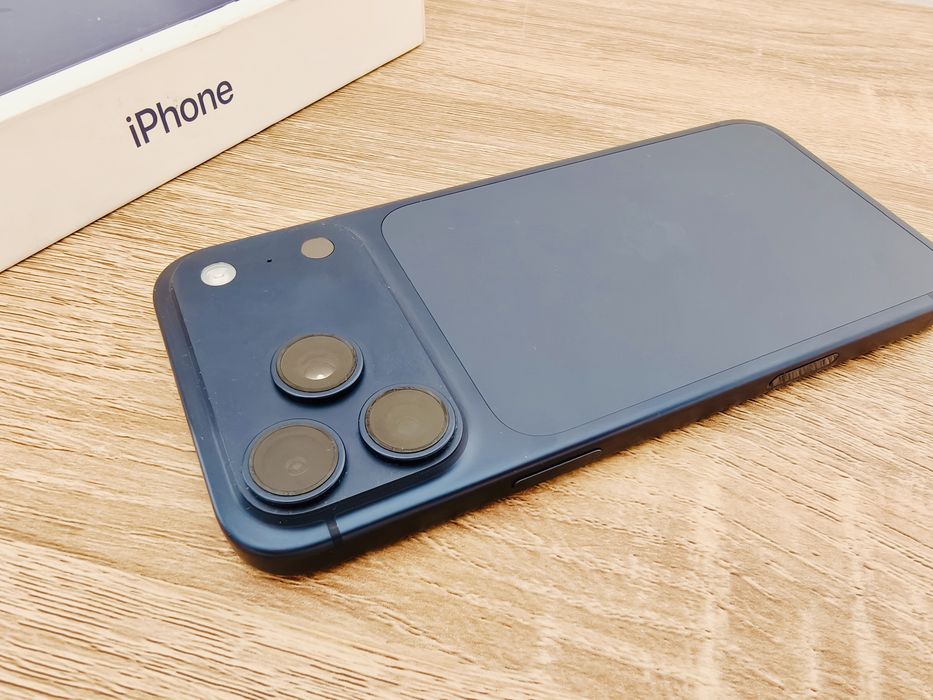iPhone 17 Pro Max - 256Gb - azul