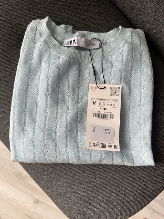 Кофтинка від Zara