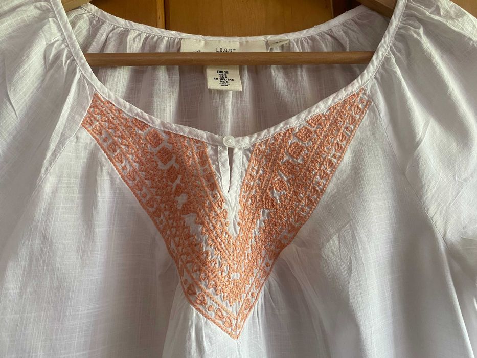 Biała bluza z pomarańczowym Haftem H&M S