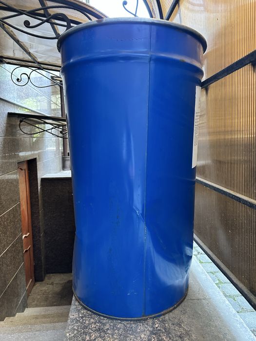 Бочки  металеві 200 л